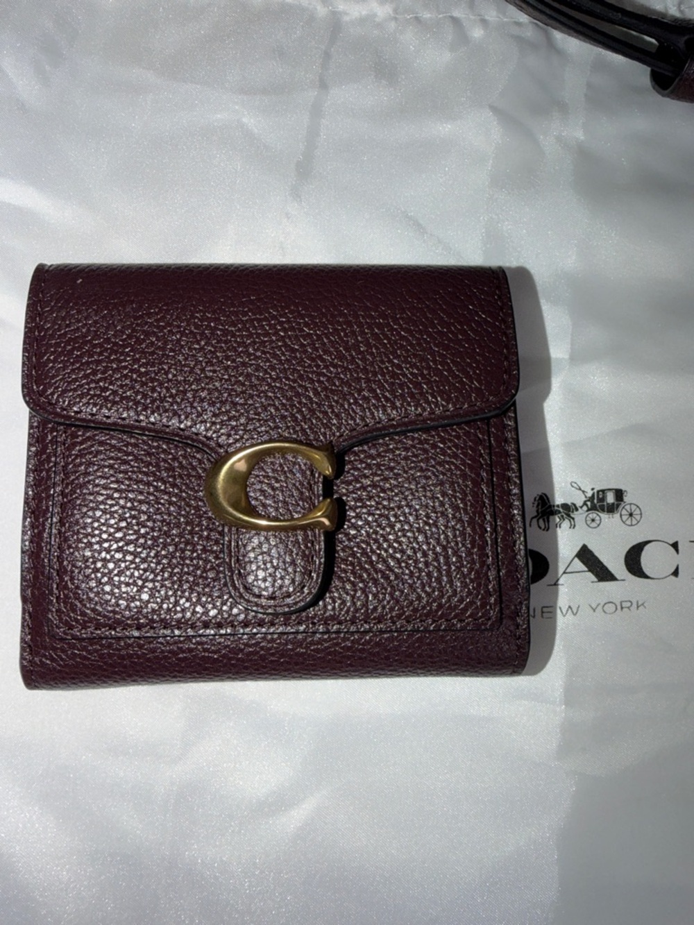 NWT Coach Tabby 26 Crossbody Bag in Oxblood with matching wallet - Picture 10 of 13